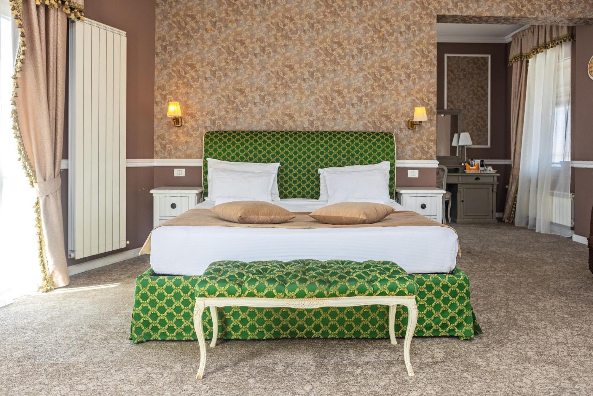 Boutique Lafayette 4*