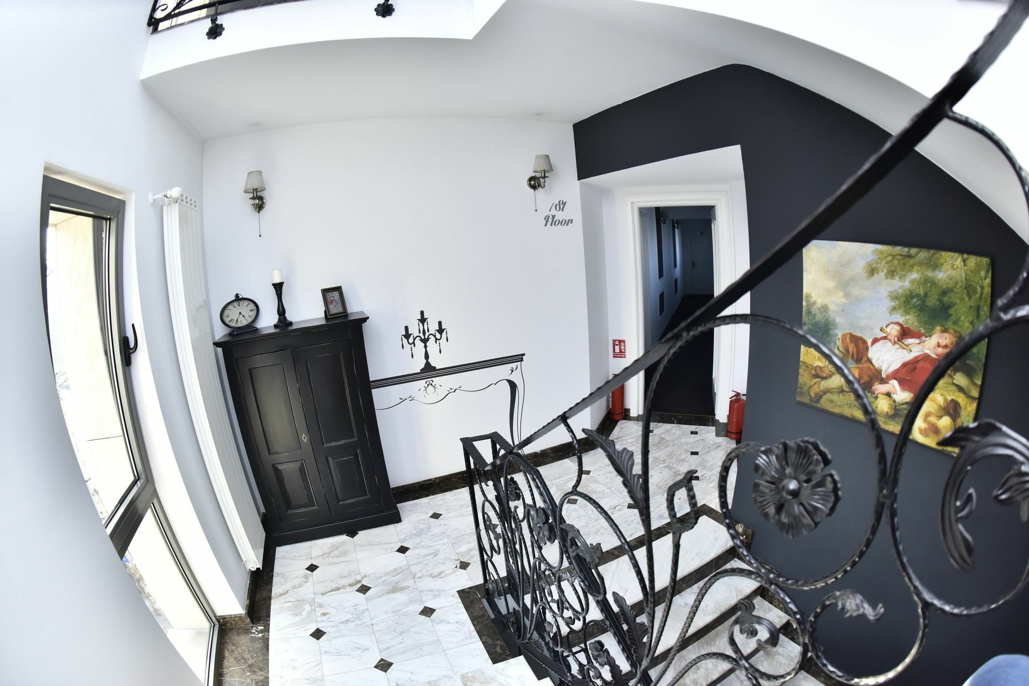 Boutique Lafayette 4* Bucharest